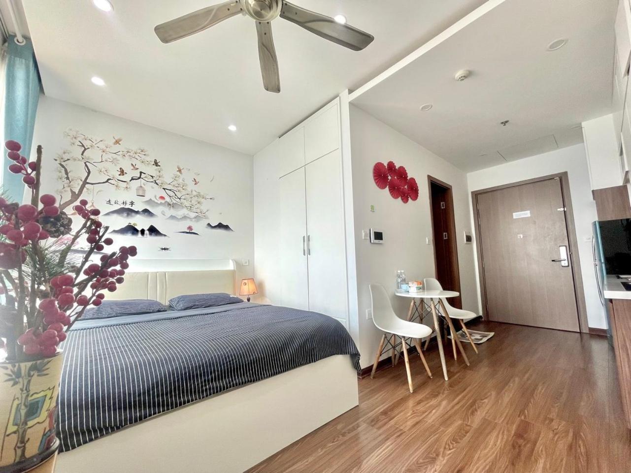 Vinhomes Bay Luxury Apartment Hanoi